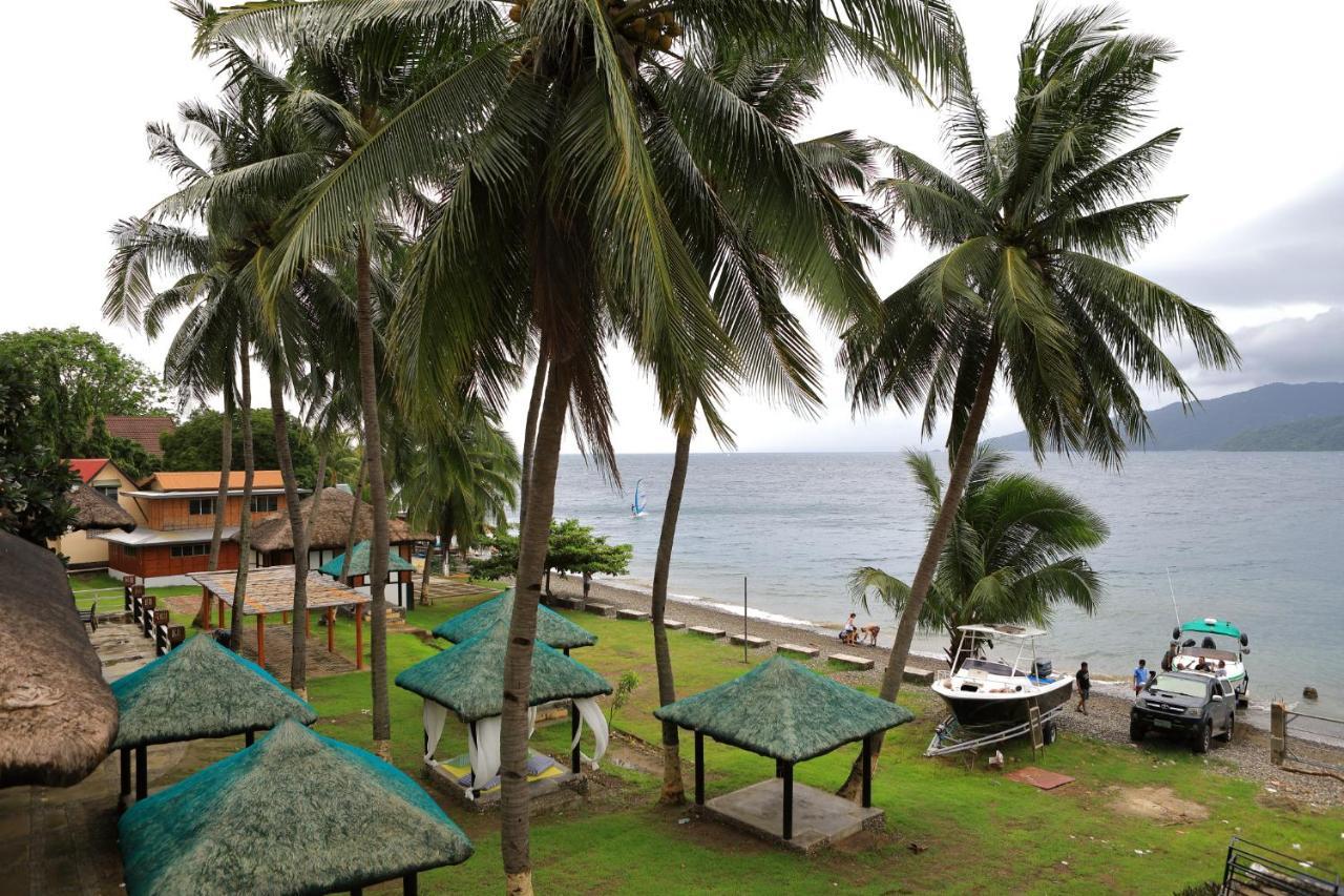 Saltitude Dive & Beach Resort Мабини Экстерьер фото